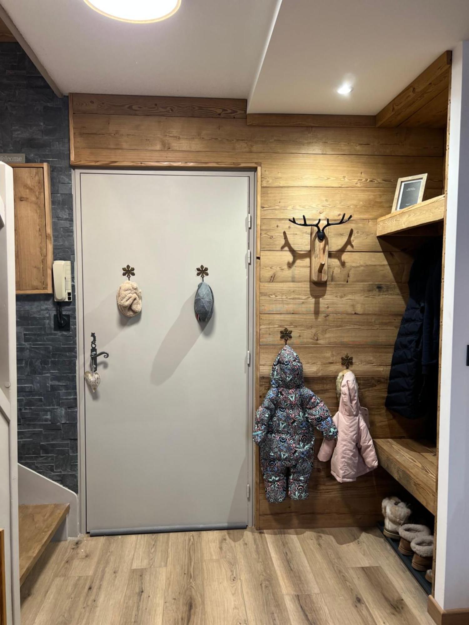 Ferienwohnung Les Tanieres De Montgenevre - La Marmotte - Duplex 4 P Entierement Renove Avec Vue Magnifique Exterior foto
